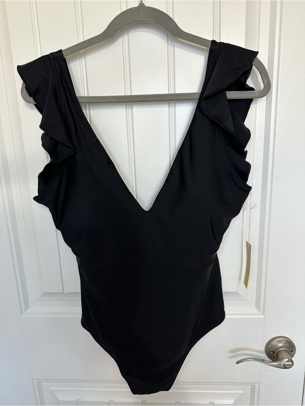 summersalt Best Seller The Ruffle Backflip - Picture 9 of 16